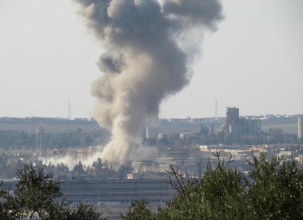 دخان يتصاعد من سجن حلب المركزي