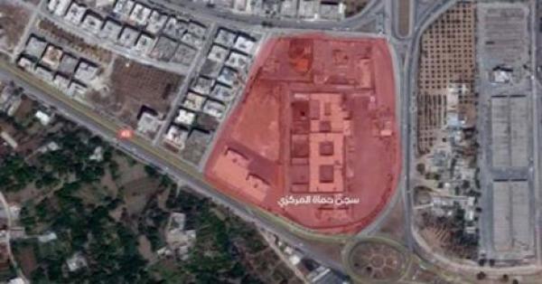 يضمّ سجن حماة المركزي حوالي 1000 معتقل، منهم حوالي 600 معتقلون على خلفية تهم تتعلق بأنشطة مناهضة للنظام