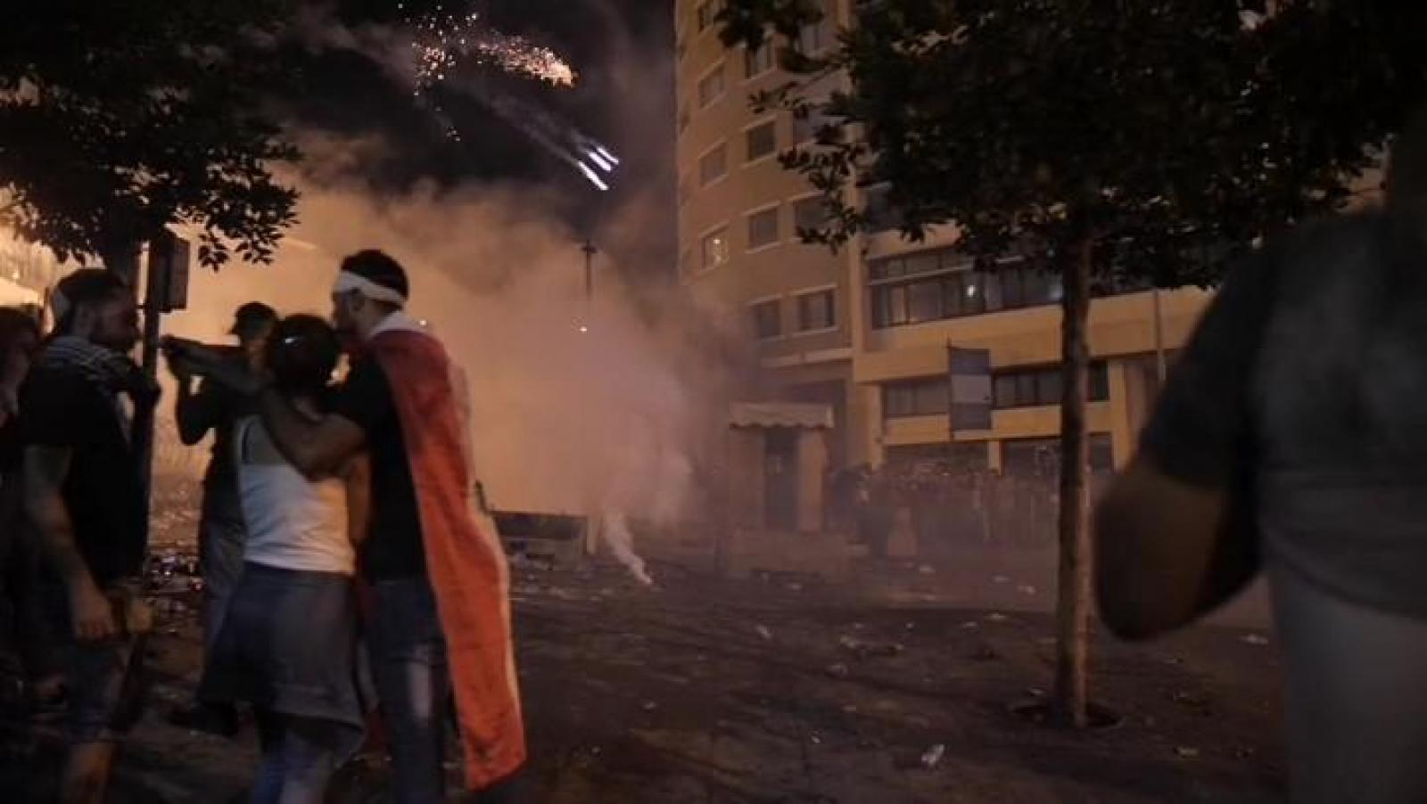 Riot police fired tear gas at protesters in downtown Beirut, Lebanon, Photo by Tariq Keblaoui, Human Rights Watch, October 18, 2019. 